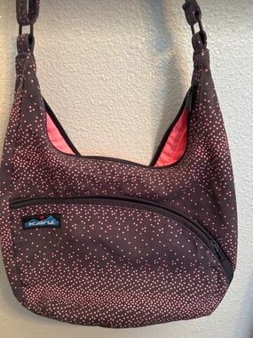 Kavu Dark Blue Shoulder Bag with Pink Dot Pattern